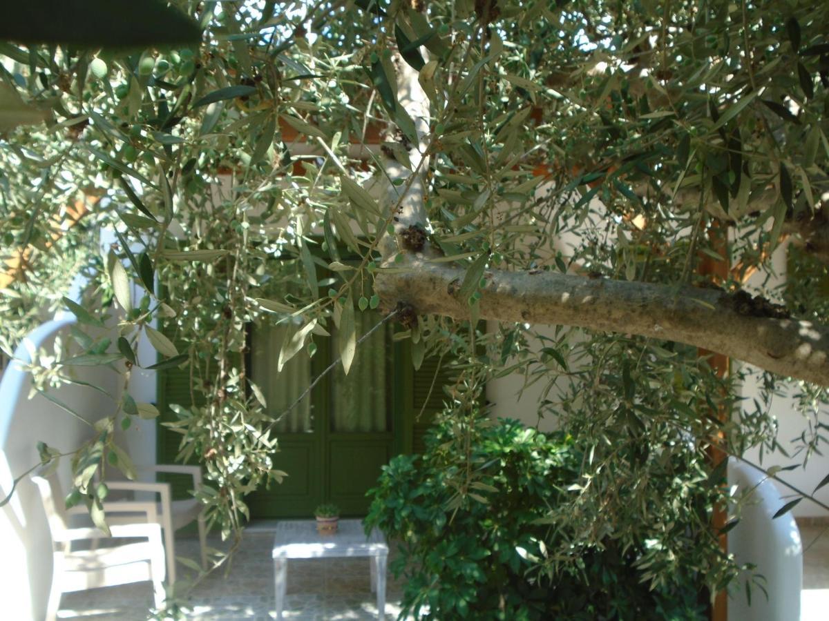 Leros Eleonas Apartments Alinda  Luaran gambar