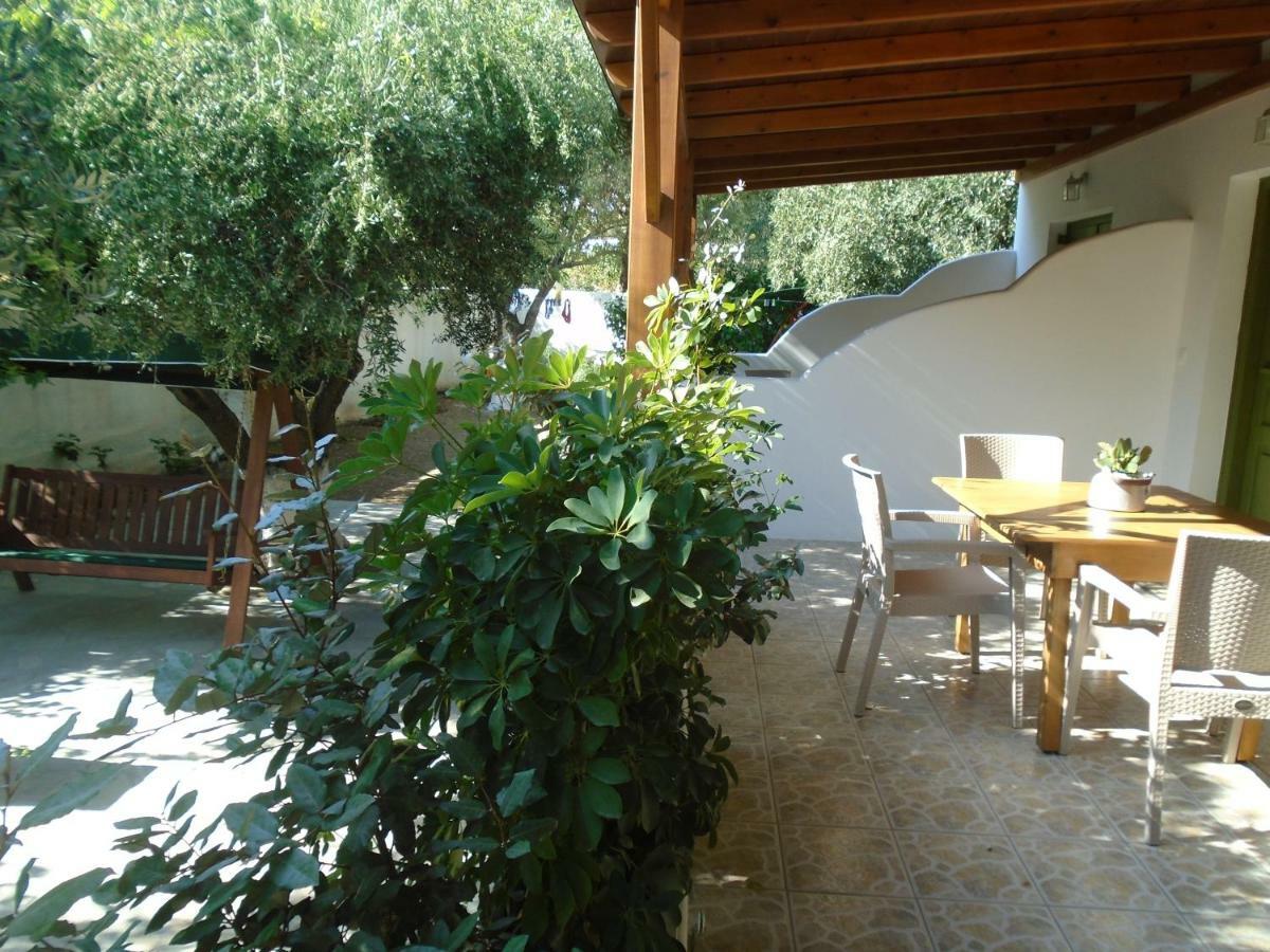 Leros Eleonas Apartments Alinda  Luaran gambar